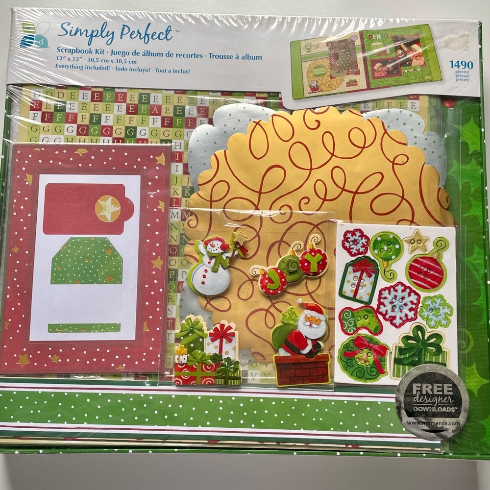 Holiday Scrapbook Kit - Festive Red and Green, NEW, Fun activity for family!